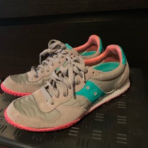 LIKE NEW Saucony Bullet. Size 6.5.